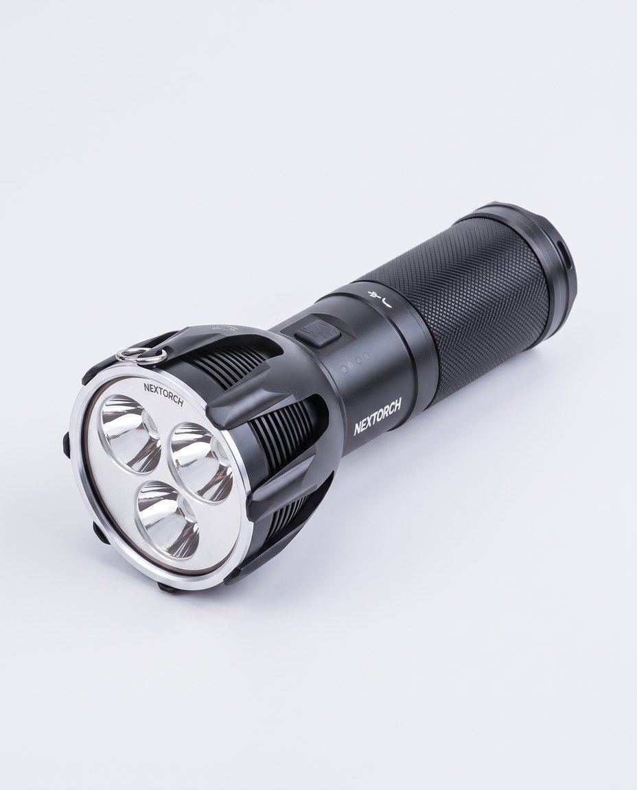 Nextorch Saint Torch 30